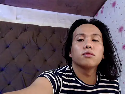 Cockyliciousx online show from 11-21-25, 01:43