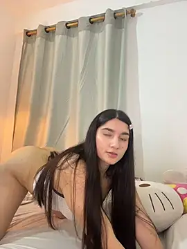 Snapshot of dulceangel__ chatting on 07-28-26, 04:30 dulceangel online show from 07-28-26, 04:30