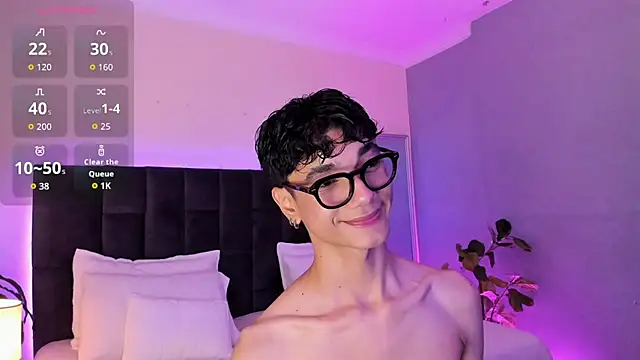 Phillicious   online show from 11-05-25, 10:54