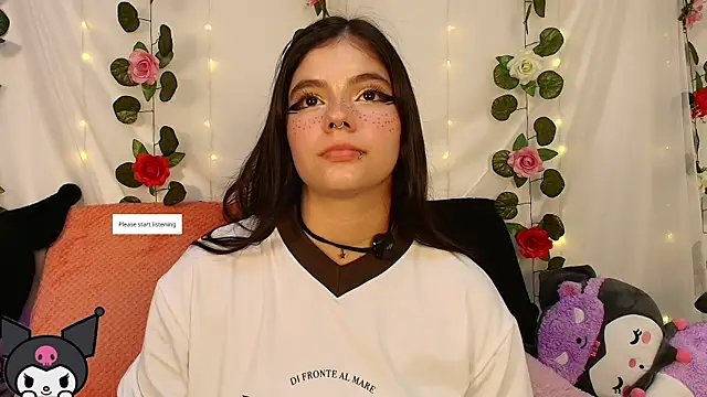 Snapshot of cutee_andrea chatting on 05-06-26, 03:02 cutee andrea online show from 05-06-26, 03:02