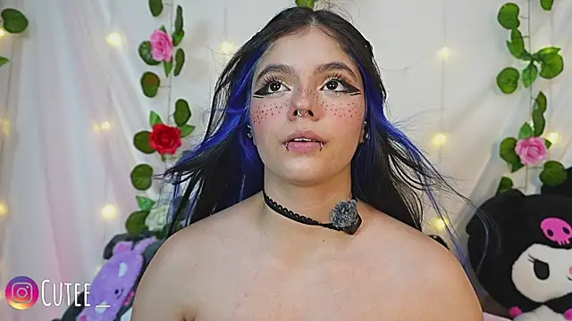 Snapshot of cutee_andrea chatting on 05-31-26, 04:20 cutee andrea online show from 05-31-26, 04:20
