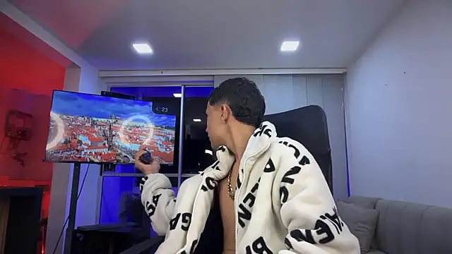 Toy boy777 online show from 02-26-26, 02:43