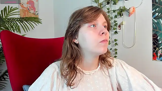 Snapshot of Sense_Of_Rosemary chatting on 04-26-26, 05:38 Sense Of Rosemary online show from 04-26-26, 05:38