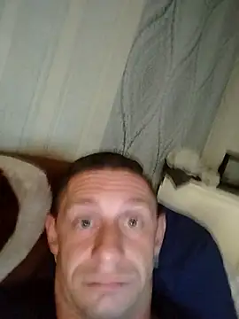 Dawidwi493  online show from 10-02-25, 01:23