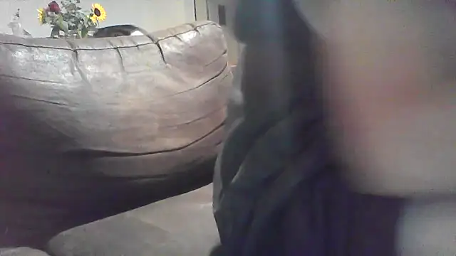 davv28 online show from 09-29-25, 04:50