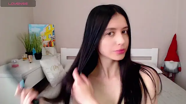 Snapshot of SelinLi chatting on 06-07-26, 09:35 SelinLi online show from 06-07-26, 09:35