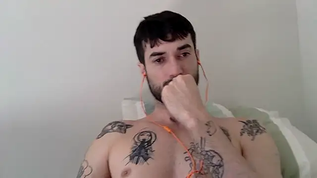 Fubinha online show from 09-15-25, 01:55