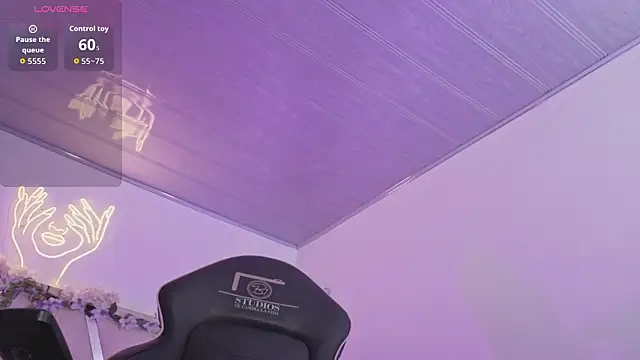 ZURY TAY online show from 03-06-26, 11:39