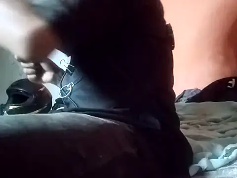 Snapshot of Hay-Viene-El-Huyy chatting on 09-09-25, 12:43 Hay-Viene-El-Huyy online show from 09-09-25, 12:43