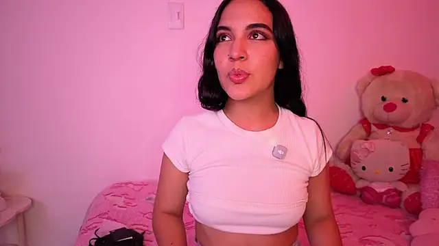 Snapshot of Bellakisss chatting on 07-30-26, 03:16 Bellakisss online show from 07-30-26, 03:16