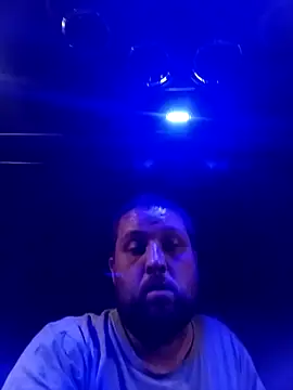 Snapshot of dotadou chatting on 10-24-25, 03:25 dotadou online show from 10-24-25, 03:25