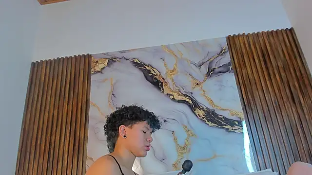 azul honey online show from 03-10-26, 06:46