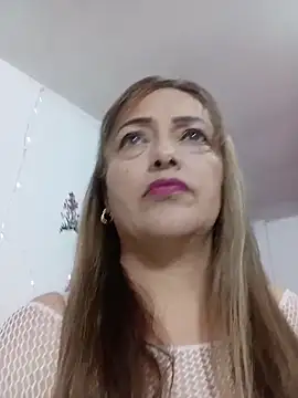 Lady 16 online show from 12-17-25, 03:45