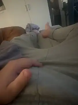 spiderkind98 online show from 09-22-25, 05:42