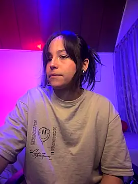 Eymmy 24 online show from 11-08-25, 02:45