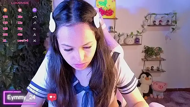 Snapshot of Eymmy_24 chatting on 06-17-26, 01:41 Eymmy 24 online show from 06-17-26, 01:41
