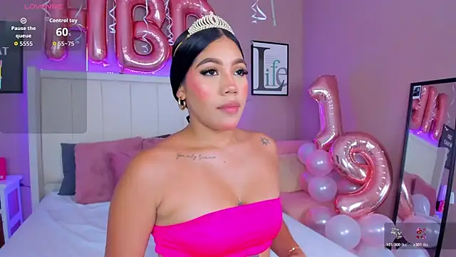 sarahyessica online show from 05-09-26, 07:30