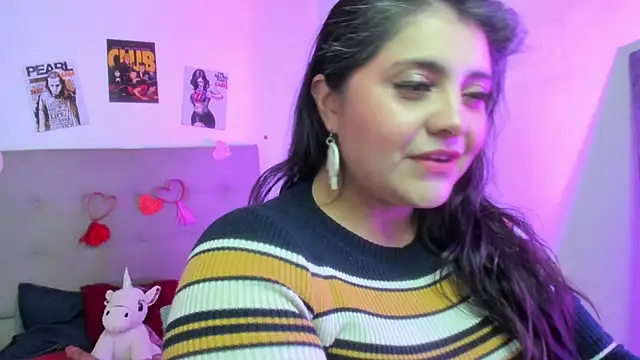 Snapshot of TifanyAmazinng chatting on 02-17-26, 02:57 TifanyAmazinng online show from 02-17-26, 02:57