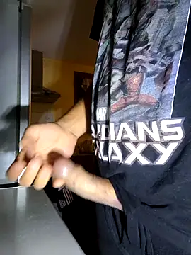 Snapshot of lapousse3 chatting on 11-15-25, 05:05 lapousse3 online show from 11-15-25, 05:05