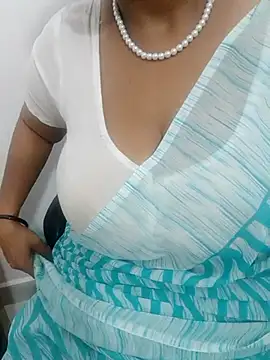 tami lavanya online show from 04-11-26, 01:26