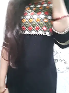 Aarti-kumri online show from 02-20-26, 06:10