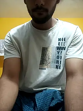 Snapshot of mayur_raaje chatting on 05-25-26, 07:58 mayur raaje online show from 05-25-26, 07:58