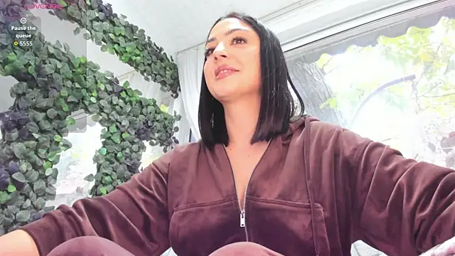 Lexi Storm online show from 11-06-25, 07:20