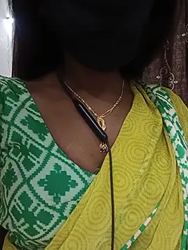 Snapshot of kavya-telugu84 chatting on 06-13-26, 10:08 kavya-telugu84 online show from 06-13-26, 10:08