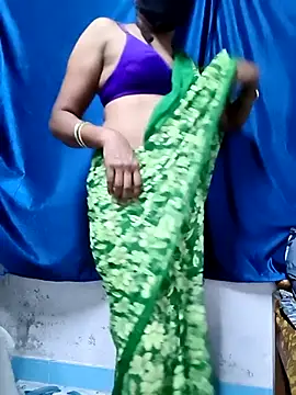 Snapshot of deepa-telugu143 chatting on 06-20-26, 05:49 deepa-telugu143 online show from 06-20-26, 05:49
