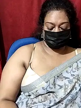 Snapshot of surekha-30 chatting on 07-31-26, 06:18 surekha-30 online show from 07-31-26, 06:18