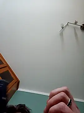 Snapshot of Teufel-in-weiss chatting on 03-04-26, 07:25 Teufel-in-weiss online show from 03-04-26, 07:25