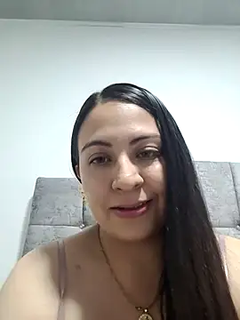 freya 26 online show from 11-22-25, 11:59