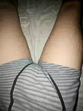 Snapshot of NonDirloAllaMamma chatting on 09-10-25, 07:03 NonDirloAllaMamma online show from 09-10-25, 07:03