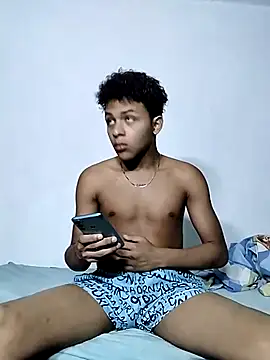 Manuel Mateus1 online show from 11-08-25, 02:23