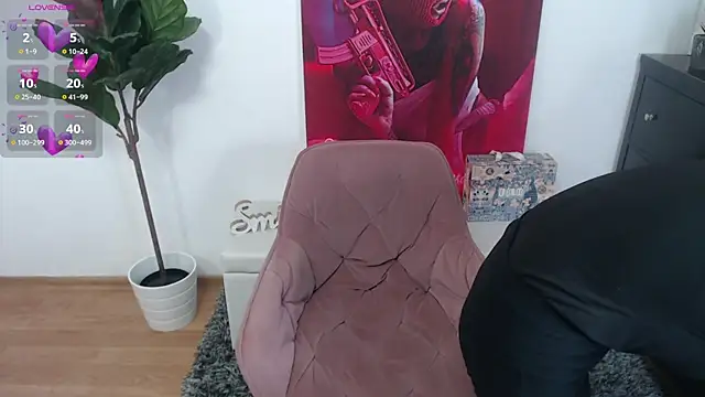 LadyLiia online show from 04-07-26, 03:51