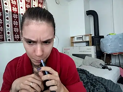 HoneySquirrel online show from 10-19-25, 11:22