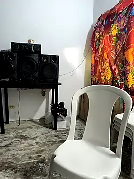 giannis090 online show from 11-16-25, 09:31