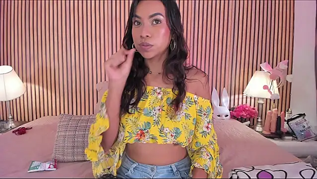 keeyla stone online show from 11-09-25, 11:03