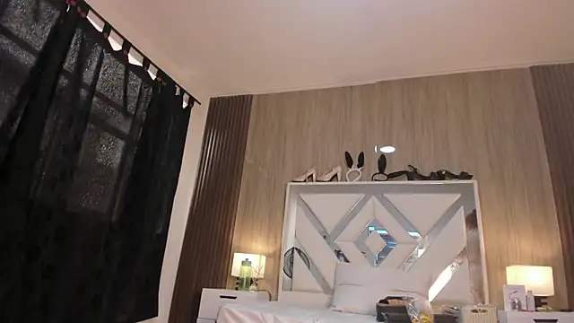 VanessaHard as online show from 12-03-25, 07:34