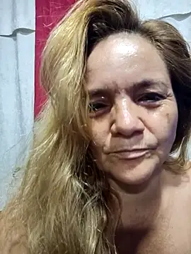 Snapshot of rubi_49 chatting on 09-24-25, 03:43 rubi 49 online show from 09-24-25, 03:43