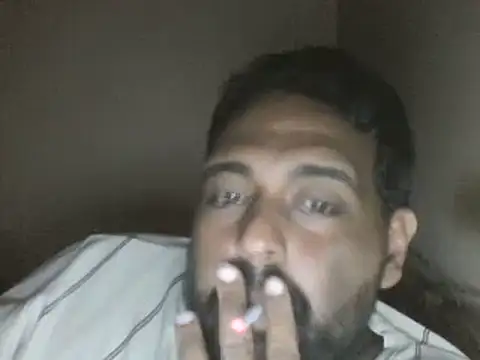 elpoop7305 online show from 11-08-25, 02:39