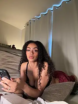 yasmingarcia online show from 11-25-25, 02:28