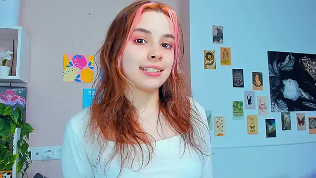 Snapshot of VedaSchulz chatting on 02-24-26, 08:40 VedaSchulz online show from 02-24-26, 08:40