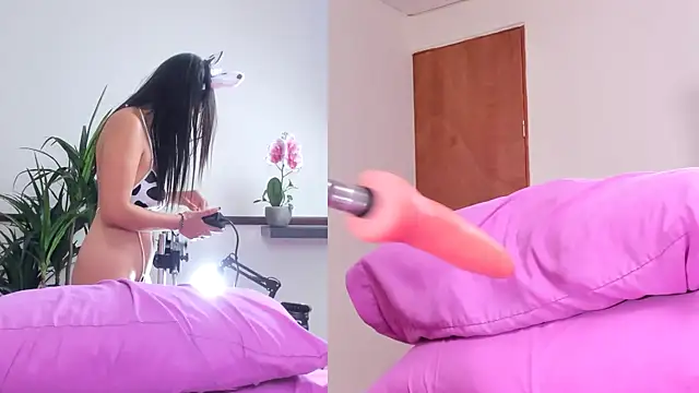 Just minnie online show from 10-03-25, 01:19