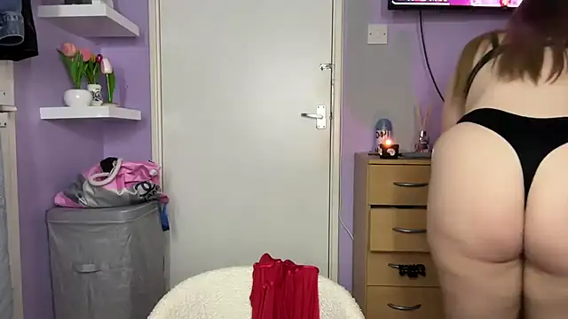 SexySashaxox online show from 04-15-26, 06:37