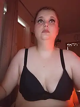 Snapshot of LioEst@xh chatting on 07-14-26, 10:32 LioEstxh online show from 07-14-26, 10:32