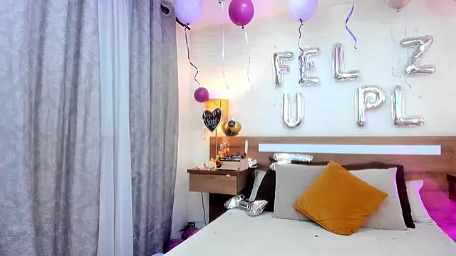 JenniferAuriston online show from 04-08-26, 07:36