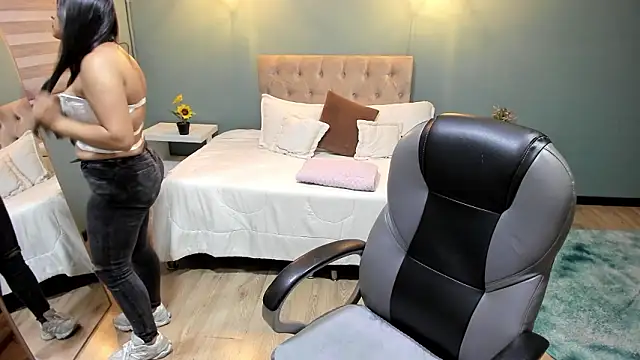 Miss Cataleya   online show from 02-07-26, 11:47