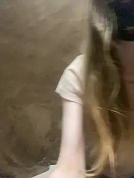 Snapshot of lovburger chatting on 09-12-25, 08:42 lovburger online show from 09-12-25, 08:42