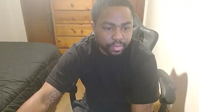 Breadwinnah online show from 10-28-25, 07:12